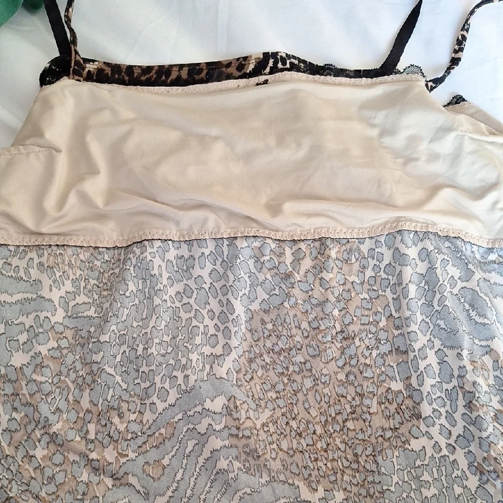 George Animal Print Sleepwear with Black Lace - Picture 7 of 10